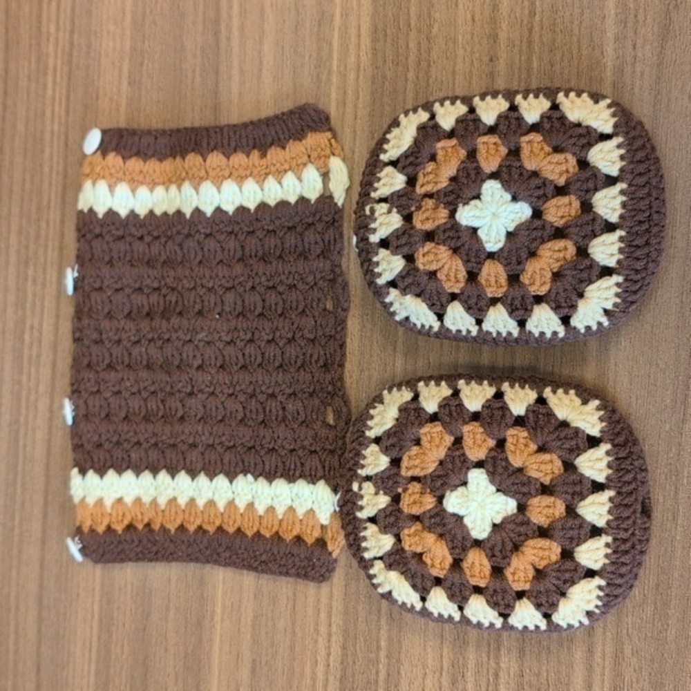Handmade Crocheted Apple AirPods Max Headphone Covers